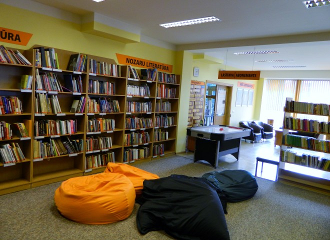 Kursīšu bibliotēka